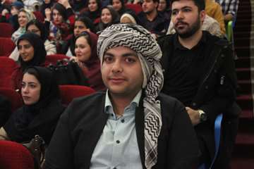 سه قدم مانده به یلدا